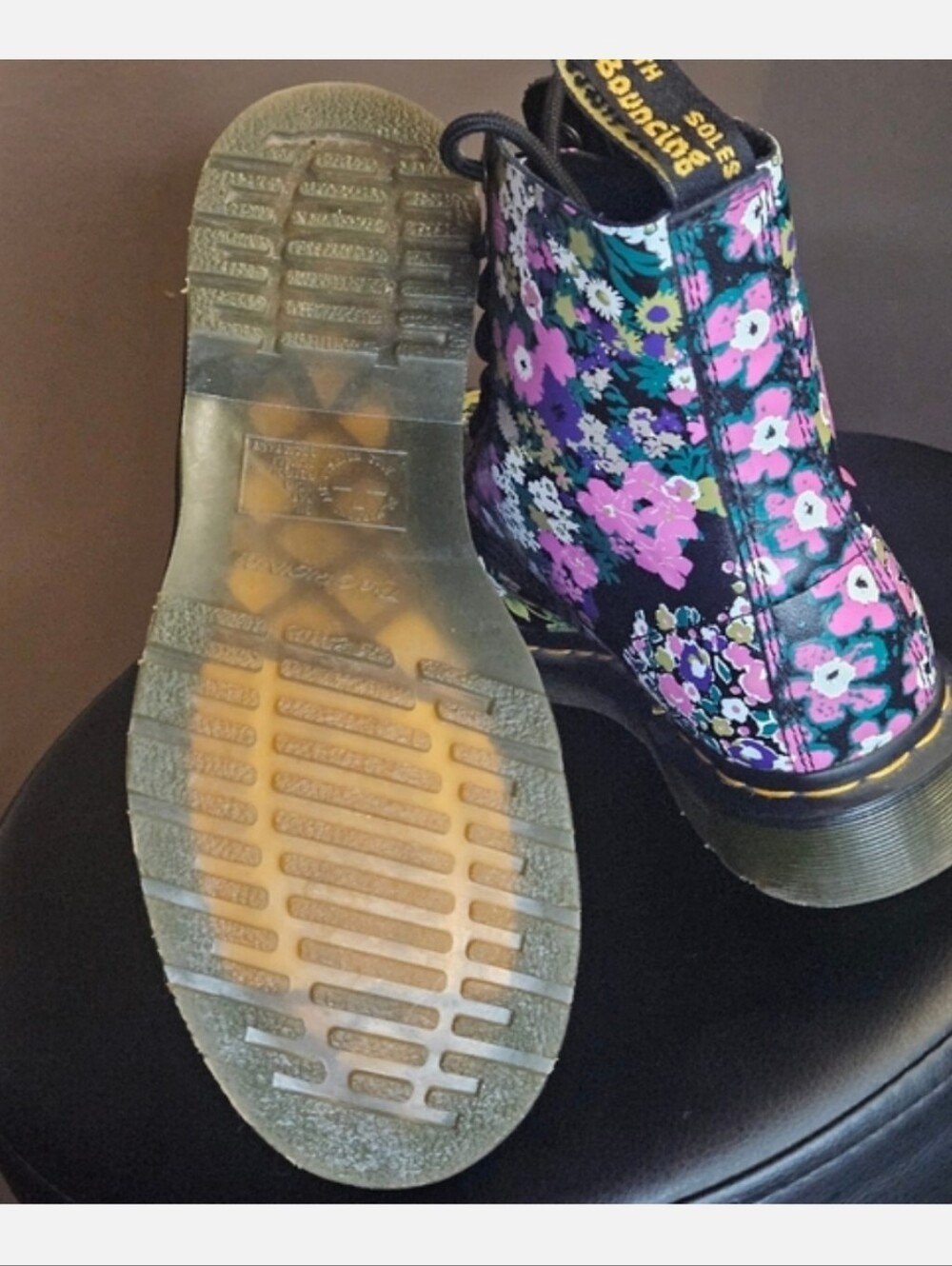💥SALE💥Dr. Martens 1460 Vintage Floral Leather Lace Up Boots - Picture 8 of 9